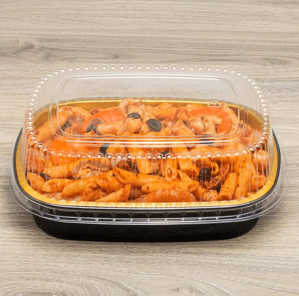 48 oz Black and Gold Aluminum Foil Take Out Pan with Clear PET Dome Lid, 9.7'' x 7.7'' x 1.7'' - 50 pcs