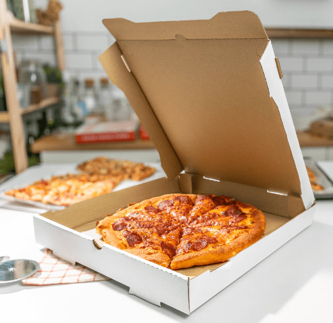 Corrugated Pizza Box, 14''x14''x2'', White - 50 pcs